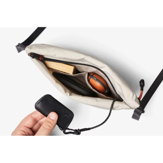 Saszetka zapinana w pasie, nerka Bellroy (P763.3819)-1
