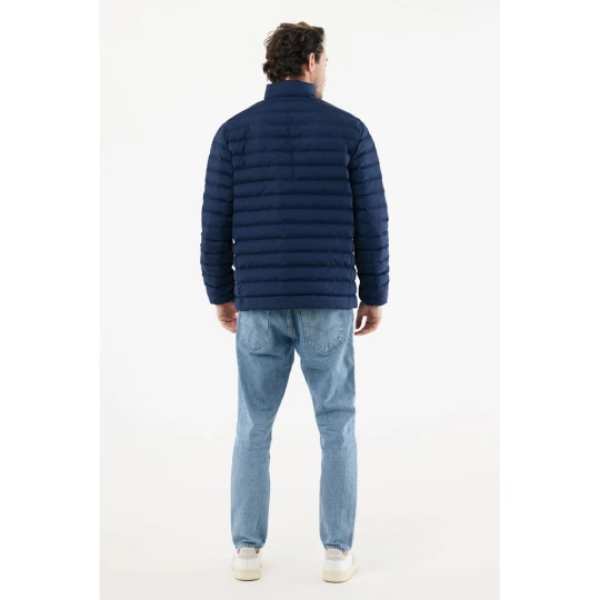 IQONIQ Maiko men recycled polyester padded jacket (T1703.002.L)-1