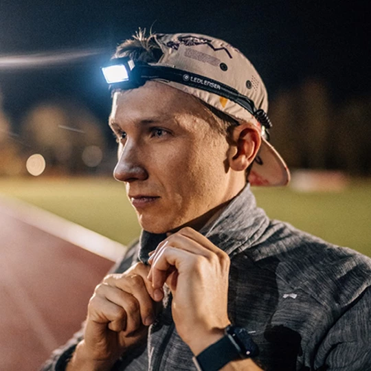 Latarka na głowę Ledlenser NEO5R (VHL03-03)-1