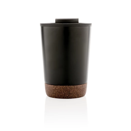 Start your day with your favourite beverage in this double wall coffee mug with recycled plastic inner and unique cork detail. Keeps your drinks warm for up to 3h and cold up to 6h. Made with GRS certified recycled materials. The inner is made from 1-1