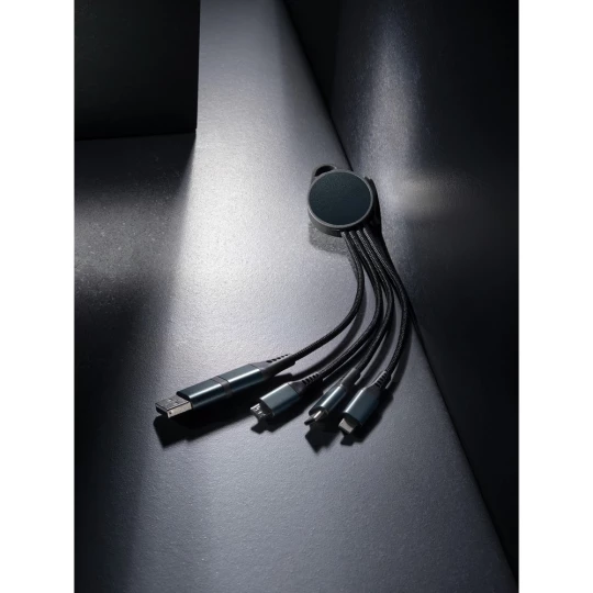 Charging cable made with RCS (Recycled Claim Standard) certified recycled aluminium, recycled TPE and recycled pet. Total recycled content: 68% based on total item weight. RCS certification ensures a completely certified supply chain of the recycled -1