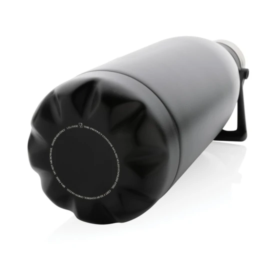 Take your favourite drinks everywhere in this large double wall stainless steel bottle. With its large capacity of 1.5 litres, you are assured to have plenty to drink and the bottle keeps your beverages hot for up to 5 hours or cold for up to 15 hour-1