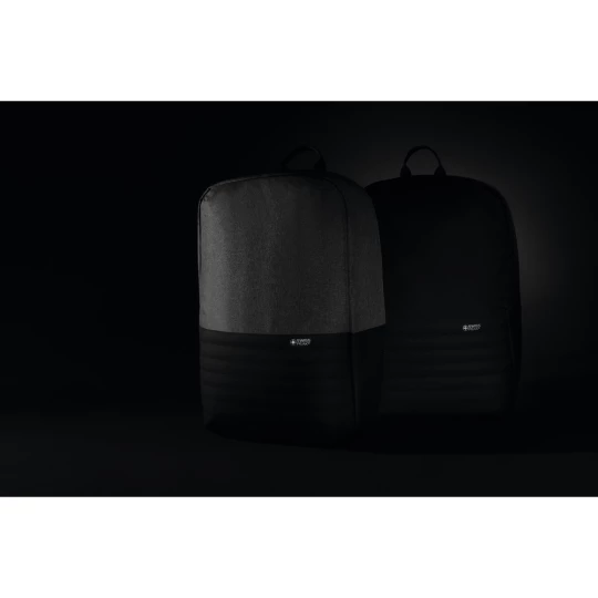 This Swiss Peak AWARE™ 15.6