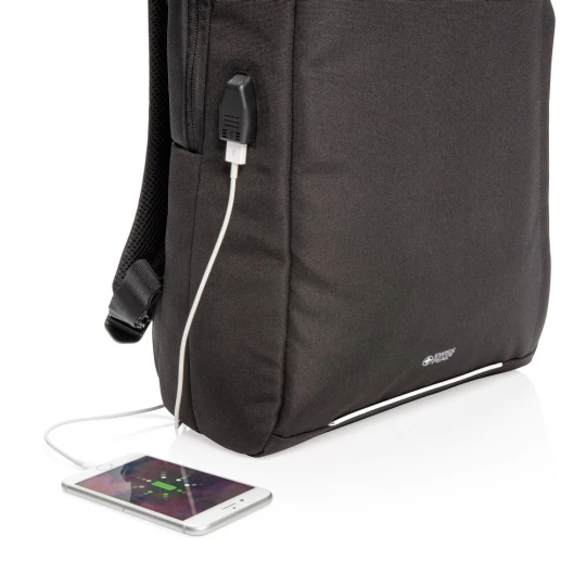 This stylish carry-on laptop backpack is intended for business and leisure trips. It’s designed with a padded 15.6