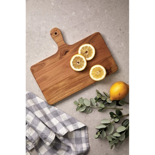 Stylish cutting/serving board that will brighten up any kitchen. The cutting board is made of FSC-certified teak and has a beautiful golden to medium brown wood shade which darkens over time. The board has a high oil content which makes it very resis-1