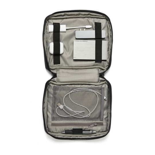 Keep all essentials near at hand with this handy organiser. This gives you a space for everything you need during a day, such as headphones, power bank, pens and notebooks. The snap hook on the short side allows you to attach the bag to a larger bag.-1