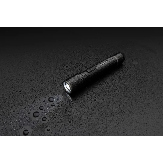 Kieszonkowa latarka Gear X, ładowana przez USB, aluminium z recyklingu (P513.901)-1