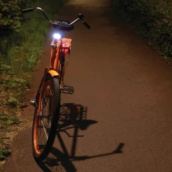 Zestaw lampek do rowera Lumino (P513.8401)-10