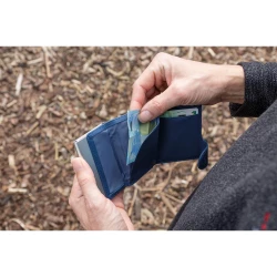 Etui na karty kredytowe i portfel C-Secure, ochrona RFID (P850.515)-12