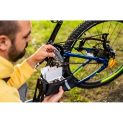 Torba rowerowa z wyposażeniem, zestaw naprawczy, apteczka, poncho | Fabio (V6906-03)-12