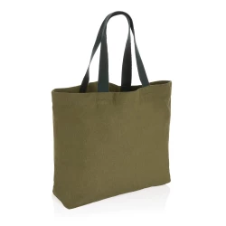 The Impact AWARE™ 240 gsm recycled canvas tote bag undyed is the perfect way to carry your every day essentials. This spacious tote provides sufficient space for whatever you need to take with you. The recycled canvas is undyed and used in its raw fo